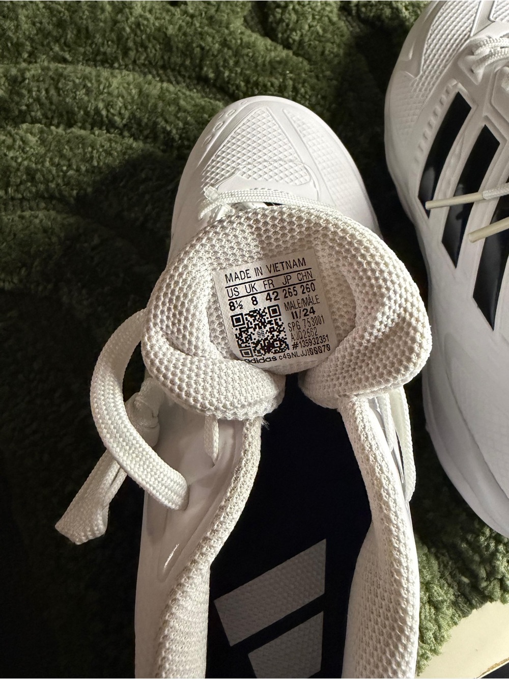 adidas Men’s White Athletic Cleats with Black Stripes - Picture 5 of 6